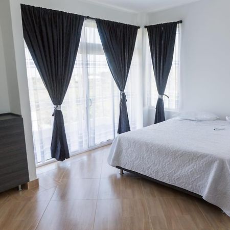 산타 베로니카 Casa Blanca Malibu 아파트 호텔 외부 사진